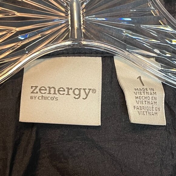 Zenergy Chicos 1 Women Classic Clean Girl Nylon Full Zip Activewear Vest Medium - Picture 6 of 10